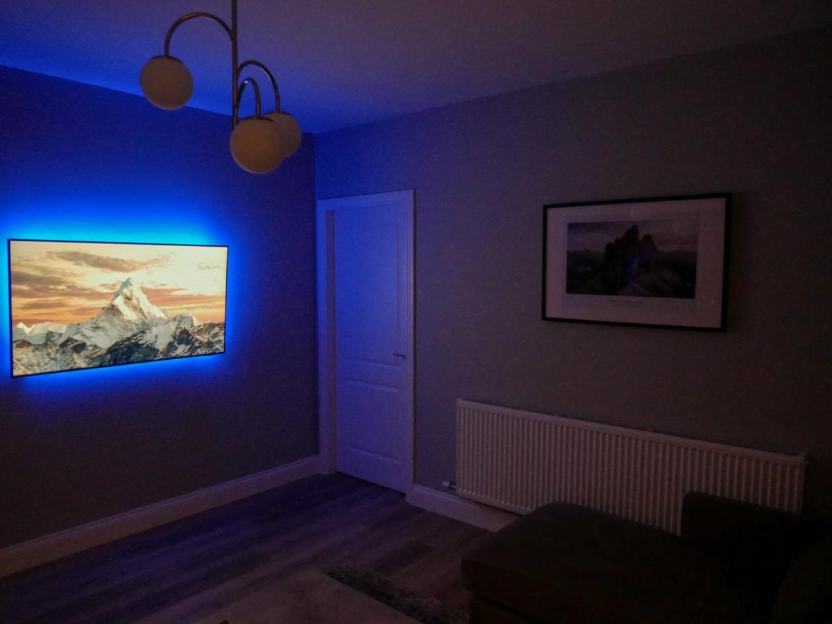 Entire Modern Home With Seaview And Parking ويكلو المظهر الخارجي الصورة